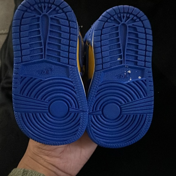 4c Nikes - Picture 6 of 6